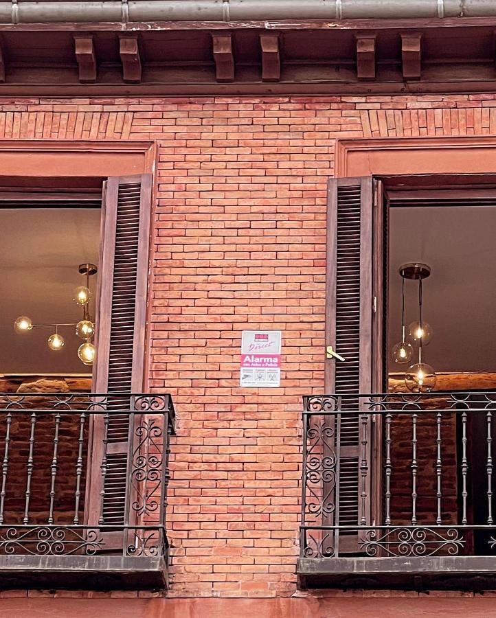 Sonar En La Plaza Cervantes 2 Alcalá de Henares Екстериор снимка